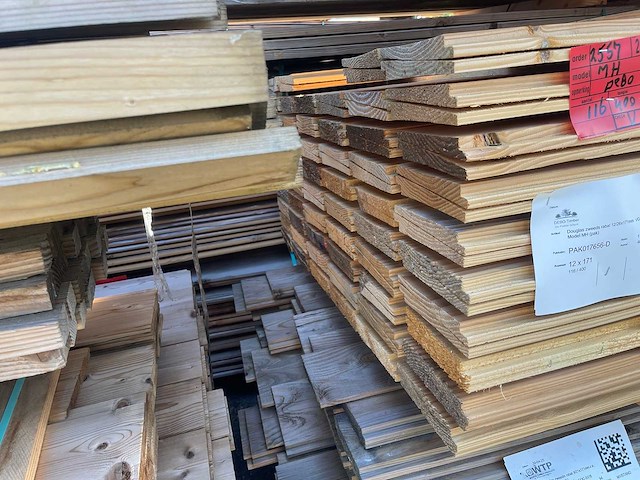 Douglas zweeds rabat 4000x190x26mm (116x) - afbeelding 3 van  3
