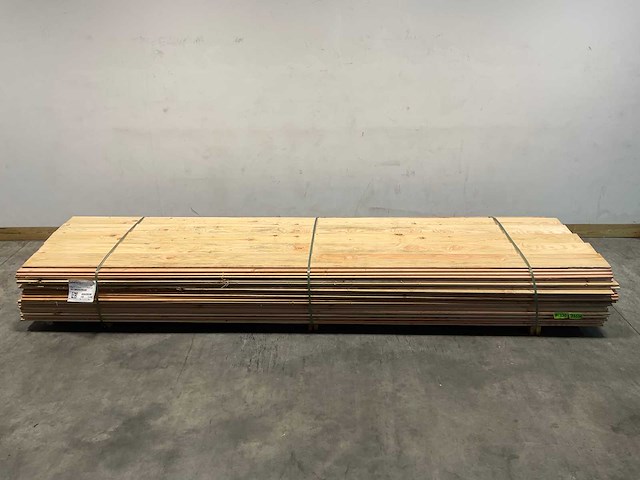 Douglas zweeds rabat fijnbezaagd - 400x20x2,6 cm (34x) - afbeelding 2 van  7