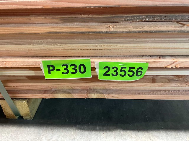 Douglas zweeds rabat fijnbezaagd - 400x20x2,6 cm (34x) - afbeelding 7 van  7