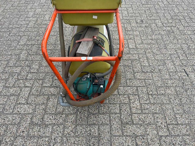 Douven - fustenreiniger - veldspuit - afbeelding 4 van  5