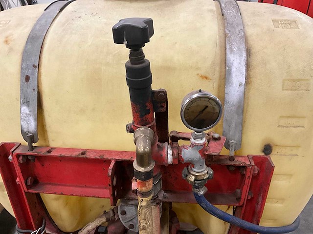 Douven 400 ltr veldspuit - afbeelding 5 van  6