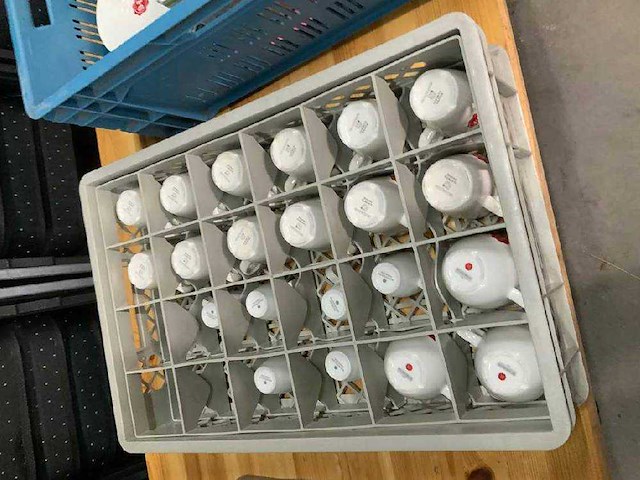 Douwe egberts - cup and saucer - afbeelding 1 van  3