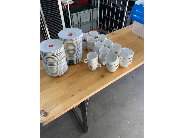 Douwe egberts - various cup en saucer (24x) - afbeelding 4 van  5