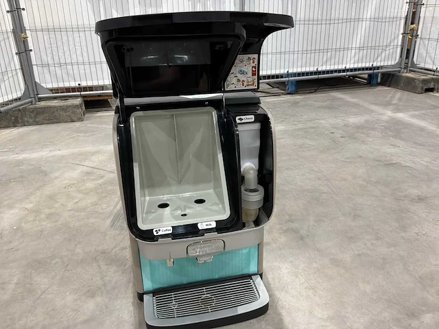 Douwe egberts ct/eu230v i cafitesse excellence compact koffiemachine - afbeelding 6 van  8