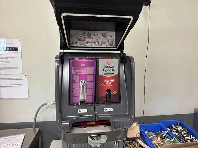 Douwe egberts excellence touch exp professionele koffieautomaat - afbeelding 3 van  7
