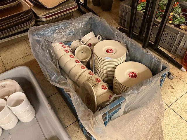 Douwe egberts koffiekop en schotels - afbeelding 7 van  7