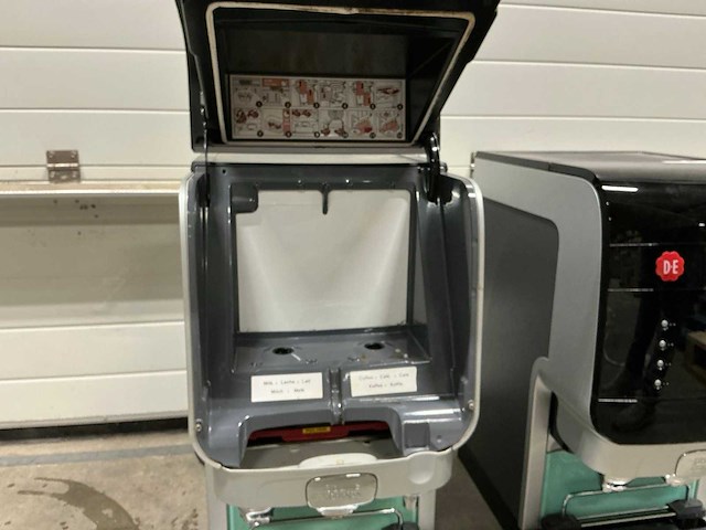 Douwe egberts koffiemachine (2x) - afbeelding 2 van  7