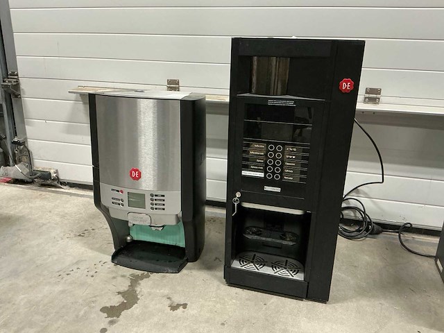 Douwe egberts koffiemachine (2x) - afbeelding 1 van  6