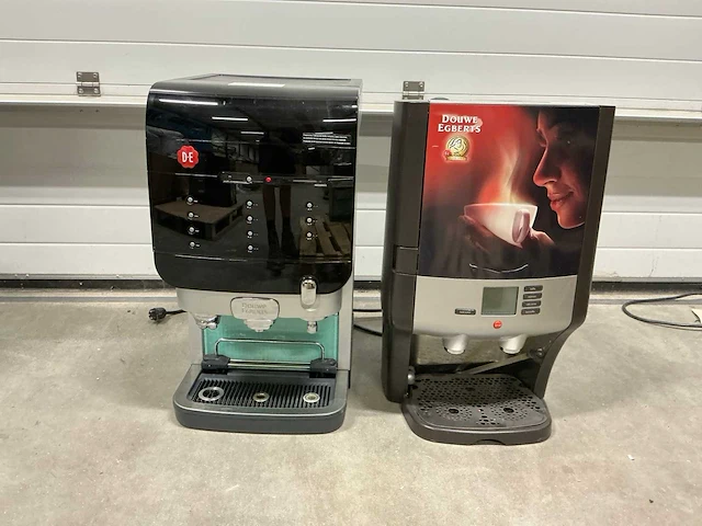 Douwe egberts koffiemachine (2x) - afbeelding 1 van  6