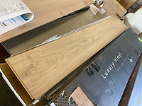 Douwes dekker spontaan laminaatvloer ca. 7 m² - afbeelding 1 van  4