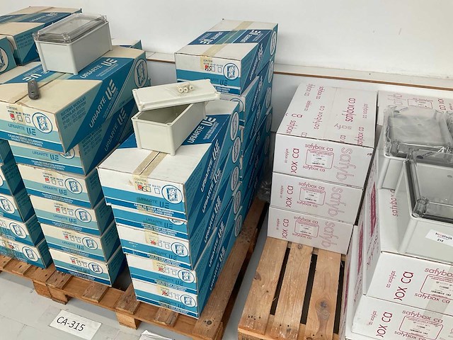 Dozen a 4 stuks uriarte 4ca-315s industriëlebehuizing (11x) - afbeelding 1 van  4