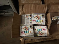 Dozen met stoepkrijt (16x) - afbeelding 3 van  3