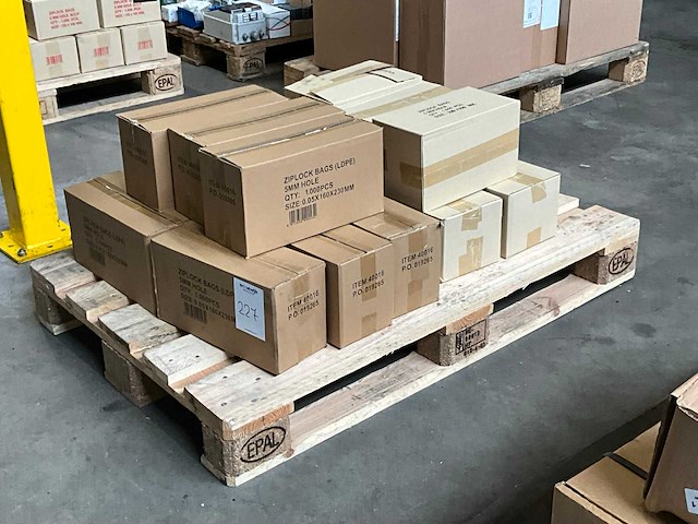 Dozen plastic zakjes met zipsluiting (15x) - afbeelding 1 van  6