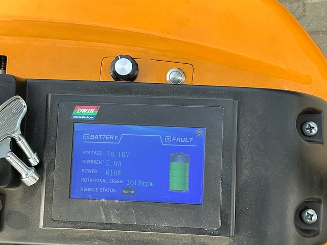 Dpc ht15l-e elektrische minigraafmachine (accupakket inclusief) - afbeelding 11 van  29