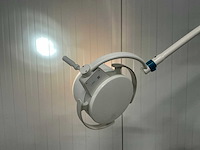 Dr mach - 130 - onderzoekslamp - afbeelding 1 van  4