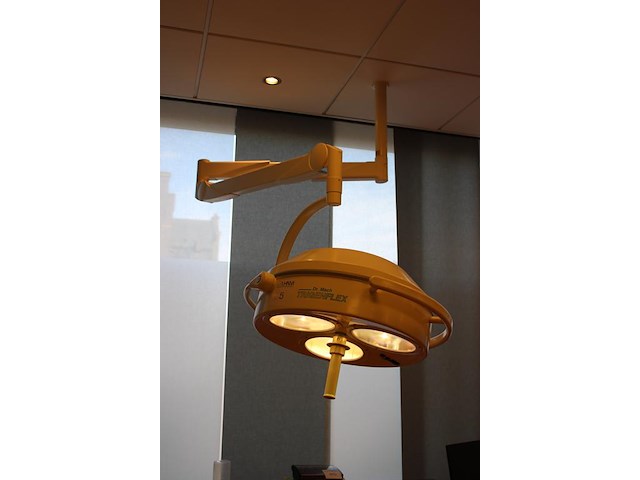 Dr mach trickenflex operatielamp met zwenkarm type swing/120/130. - afbeelding 2 van  3