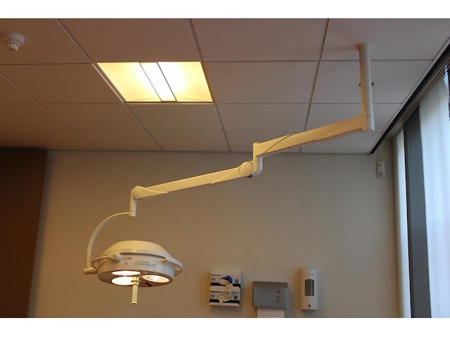 Dr mach trickenflex operatielamp met zwenkarm type swing/120/130. - afbeelding 3 van  3