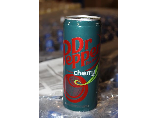 Dr pepper cherry. 40 trays a 24 blikken 0,33l. totaal 960 blikken. tht 5-26. bod is inclusief 144 euro stat... - afbeelding 3 van  3