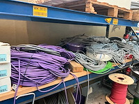 Draad, kabels & snoeren - afbeelding 7 van  11