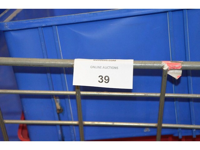 Draadcontainer met ca. 20 pvc stapelbakjes - afbeelding 4 van  4