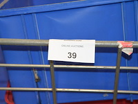Draadcontainer met ca. 20 pvc stapelbakjes - afbeelding 4 van  4