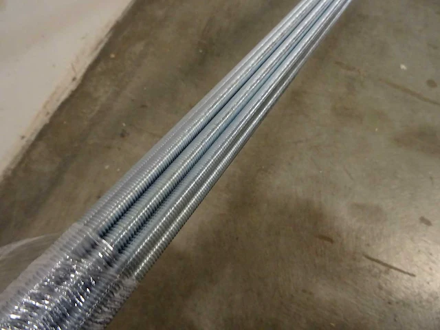 Draadeind m8x3000mm (14x) - afbeelding 2 van  2