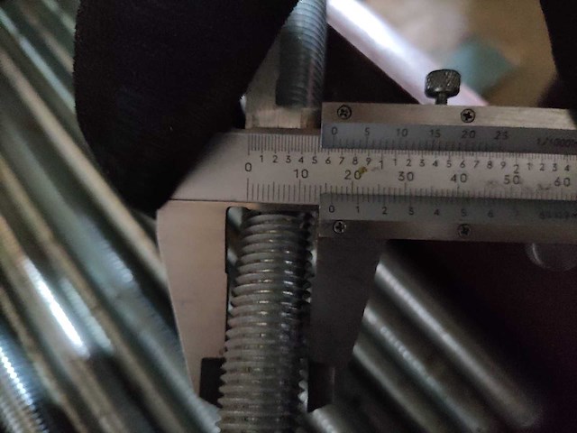 Draadeinden 16mm 33cm lang (30x) - afbeelding 4 van  4