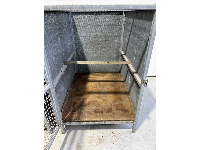 Draadkooi - afbeelding 6 van  9