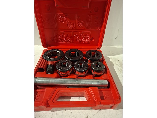 Draadsnijapparaat handbediend rothenberger, 600 bspt-r, bouwjaar 2013, snijkop range ½"-1 1/4" ~ - afbeelding 1 van  7