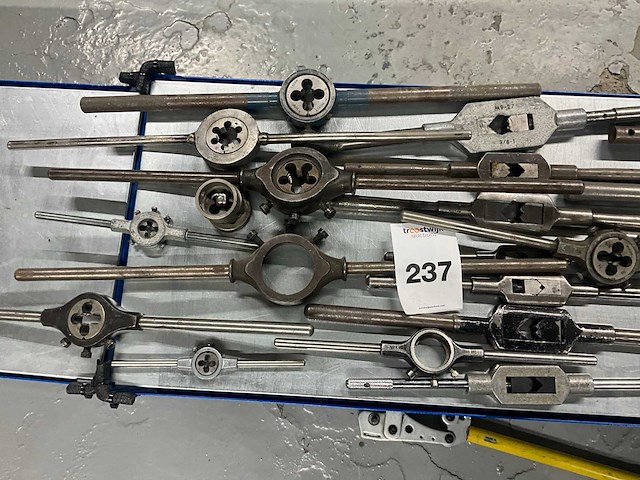 Draadsnijgereedschap (20x) - afbeelding 2 van  3