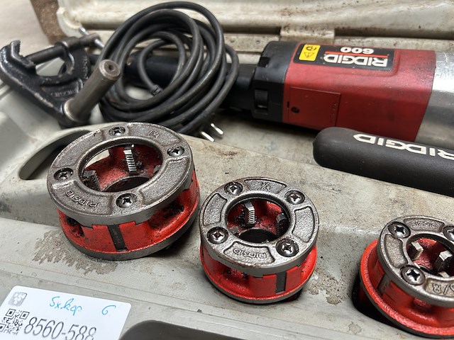 Draadsnijmachine met 5 koppen ridgid, model 600 - afbeelding 3 van  8