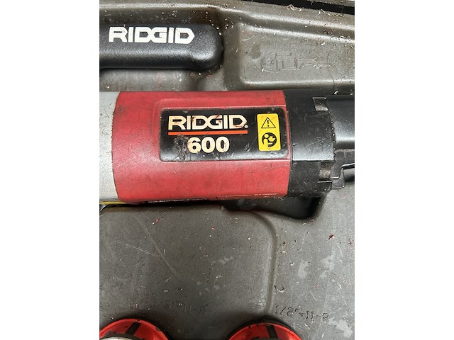 Draadsnijmachine met 5 koppen ridgid, model 600 - afbeelding 7 van  7