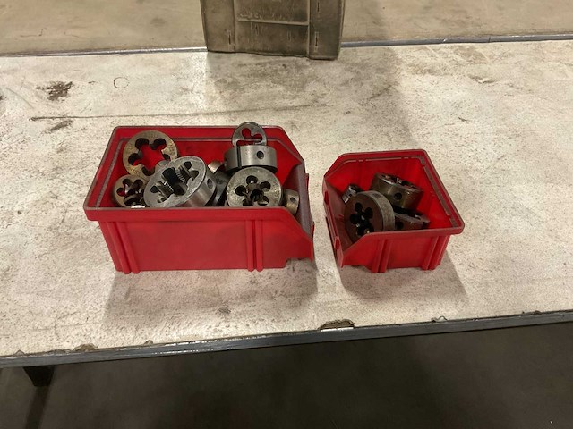 Draadsnijplaten (45x) - afbeelding 2 van  4