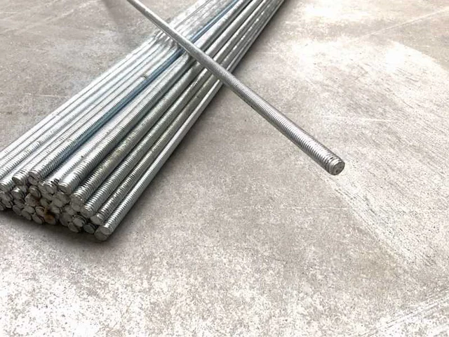 Draadstang m8 (1000x) - afbeelding 1 van  8