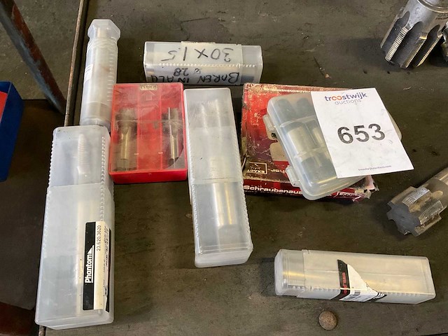 Draadtappen - afbeelding 5 van  9