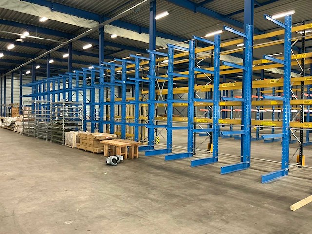 Draagarmstelling - 2022 - afbeelding 3 van  10