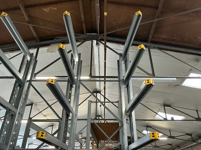 Draagarmstelling 146x262x440 cm - afbeelding 2 van  16