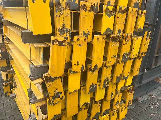 Draagarmstelling 27 staanders met 100 armen - afbeelding 20 van  21