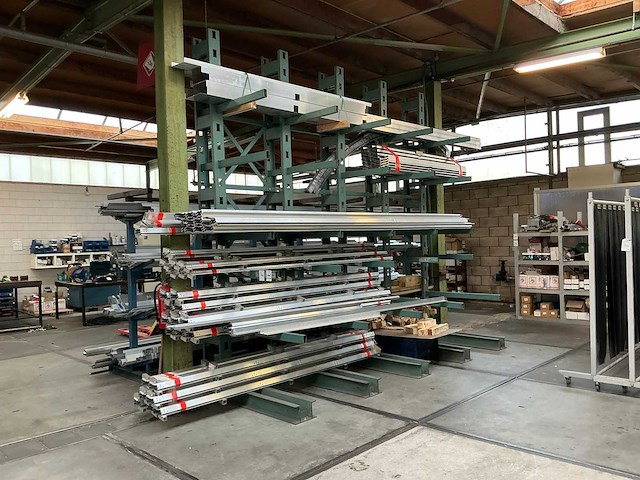 Draagarmstelling (4 secties) - afbeelding 6 van  6