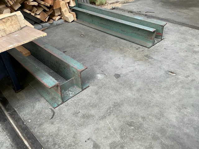 Draagarmstelling (4 secties) - afbeelding 2 van  6