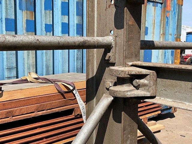 Draagarmstelling ( 4 secties ) - afbeelding 6 van  8