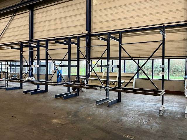 Draagarmstelling (4x) - afbeelding 1 van  7