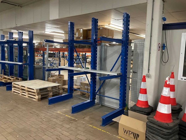 Draagarmstelling 5,6m - afbeelding 2 van  9