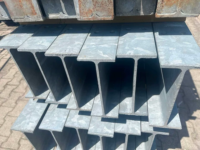 Draagarmstelling 6x18 - afbeelding 16 van  26