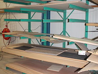 Draagarmstelling bestaande uit vier staanders met hoogte 300 cm en 24 armen met lengte 120 cm. let op! exc... - afbeelding 2 van  4