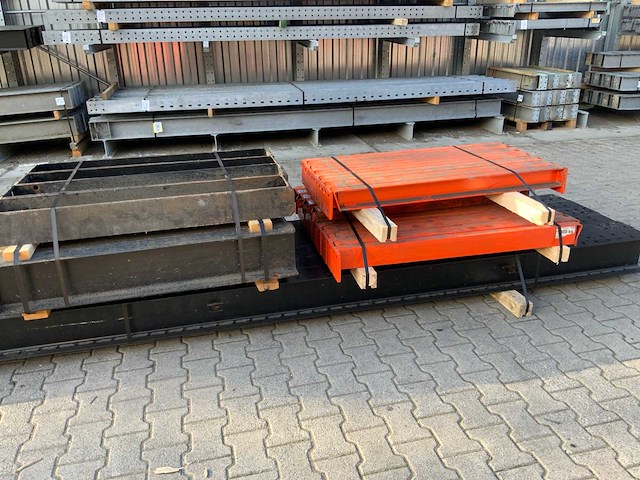 Draagarmstelling dubbelzijdig 8x48 - afbeelding 7 van  15