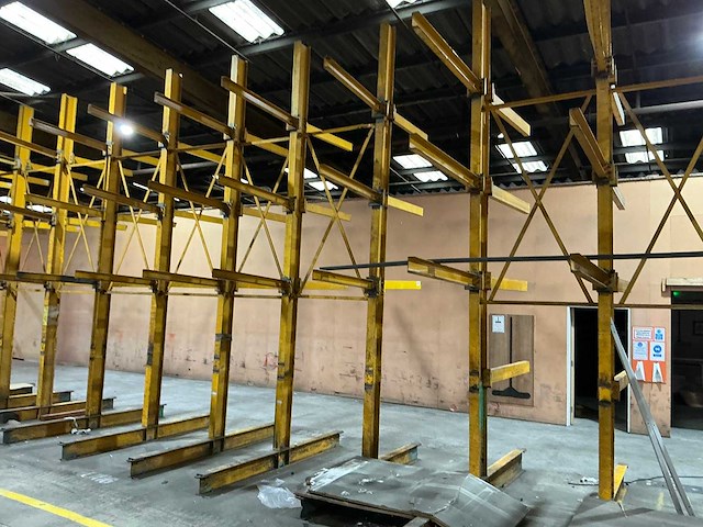 Draagarmstelling dubbelzijdig 8x48 - afbeelding 1 van  6