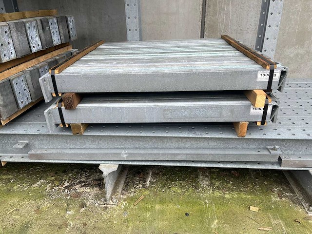 Draagarmstelling dubbelzijdig 8x48 - afbeelding 7 van  10
