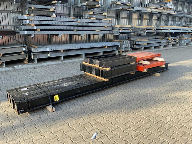 Draagarmstelling dubbelzijdig 8x48 - afbeelding 1 van  16