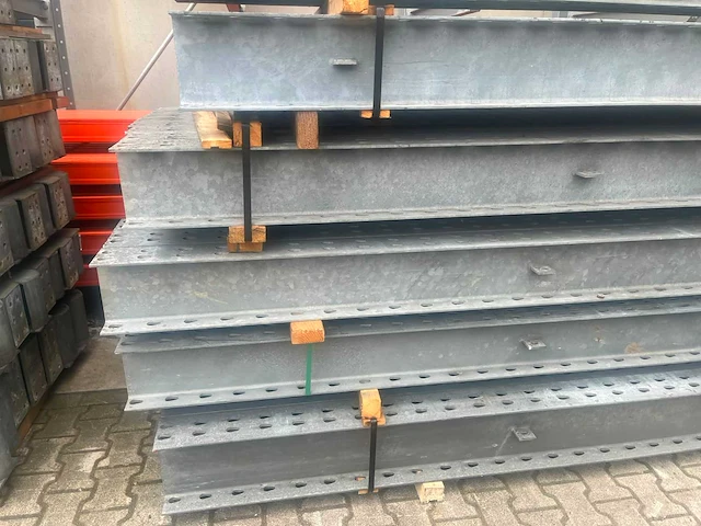 Draagarmstelling enkelzijdig 11x24 - afbeelding 9 van  9